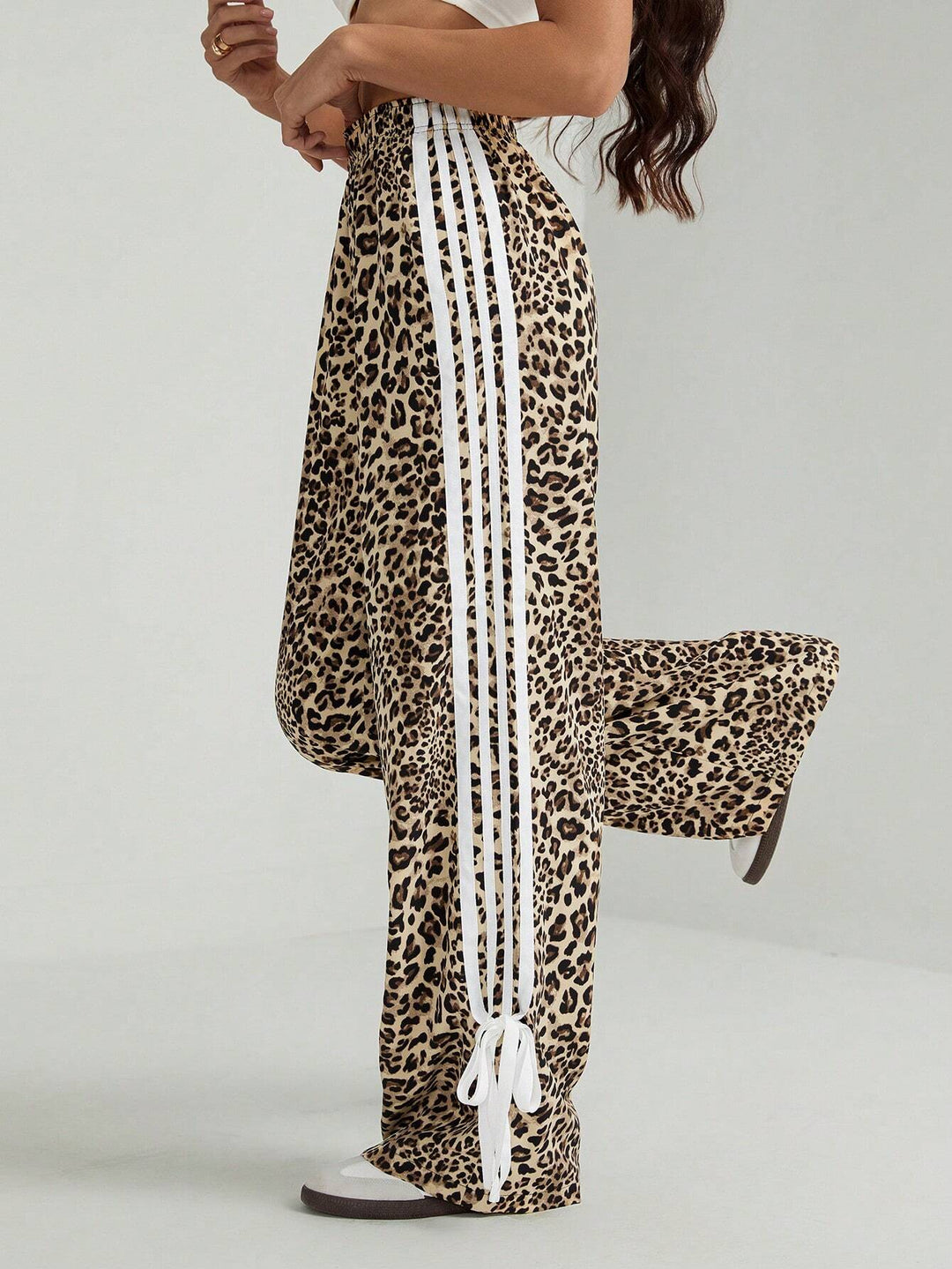Pantaloni SHEIN, mix culori