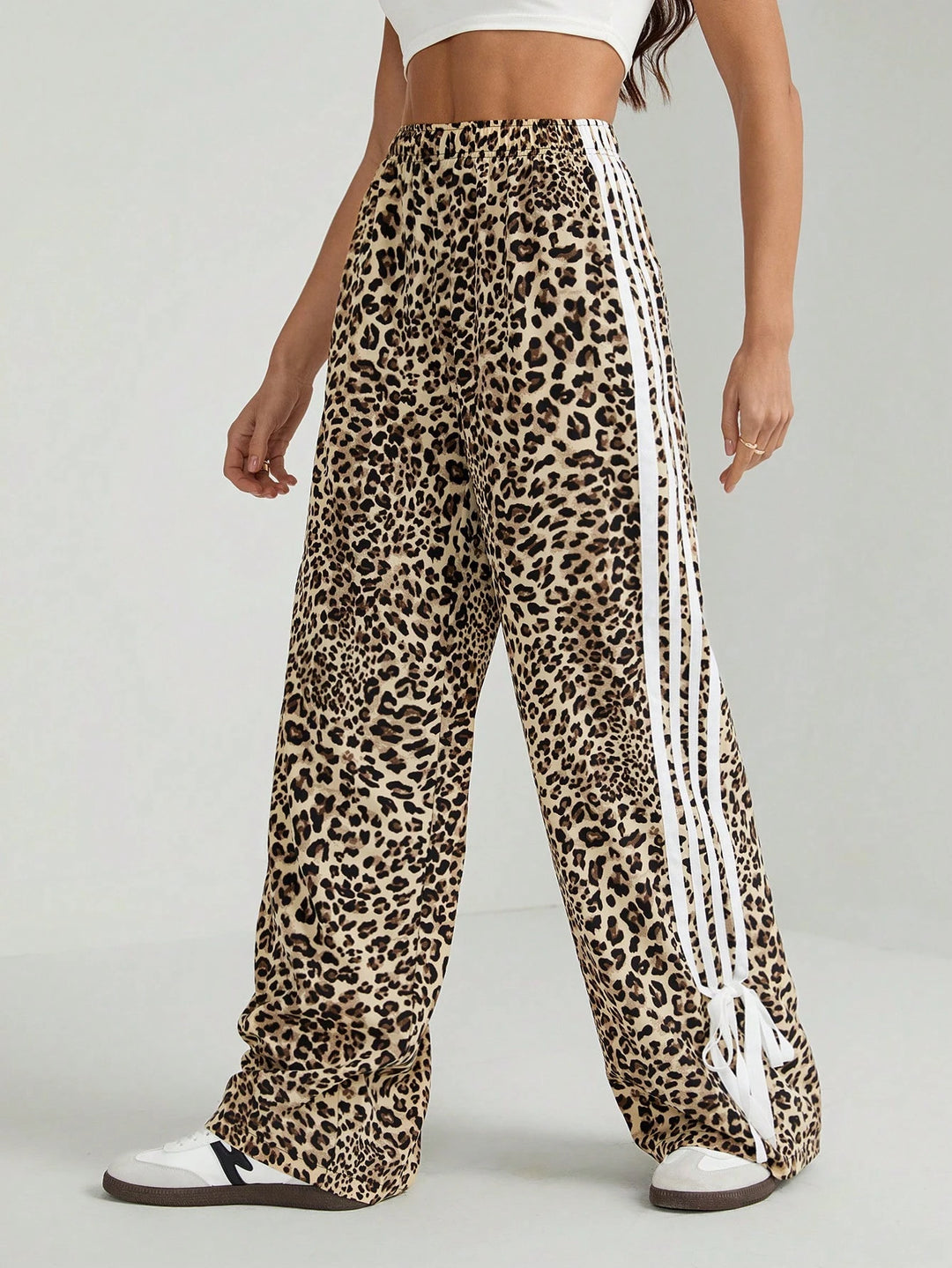 Pantaloni SHEIN, mix culori
