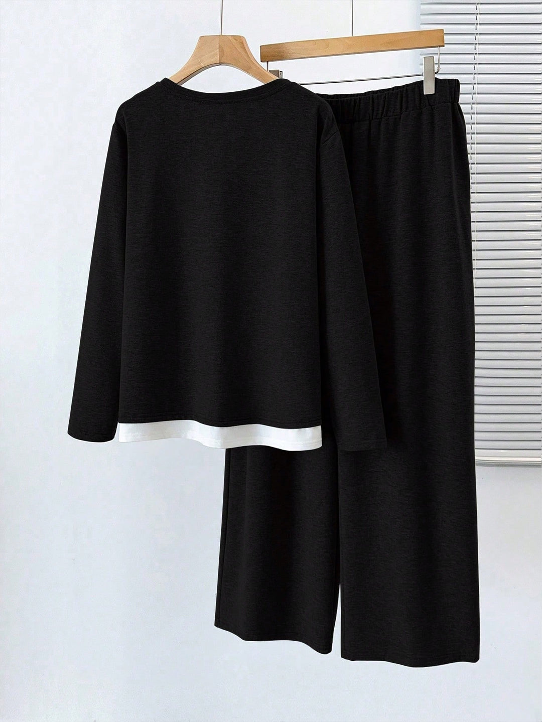 Compleu SHEIN, negru