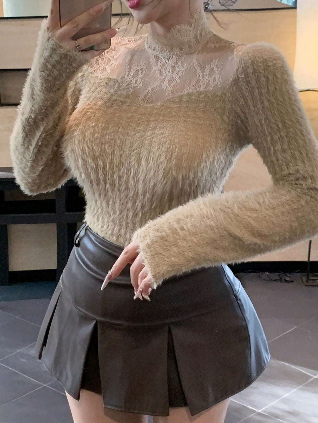 Tricou SHEIN, kaki