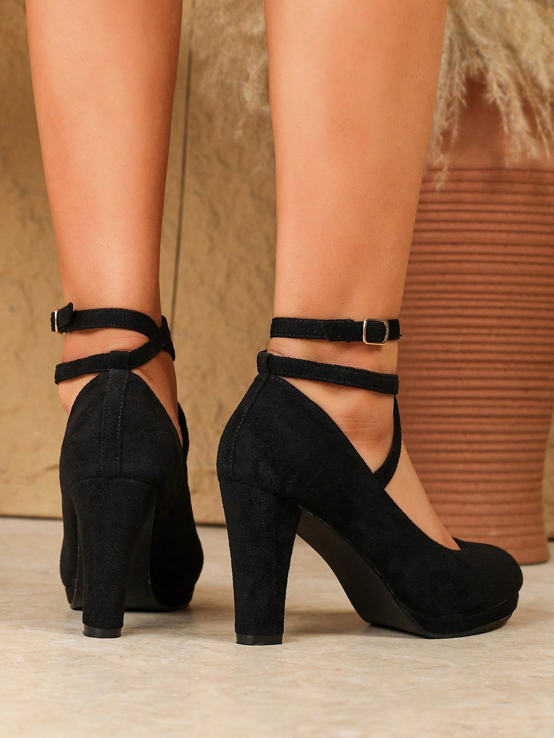 Pantofi SHEIN, negru