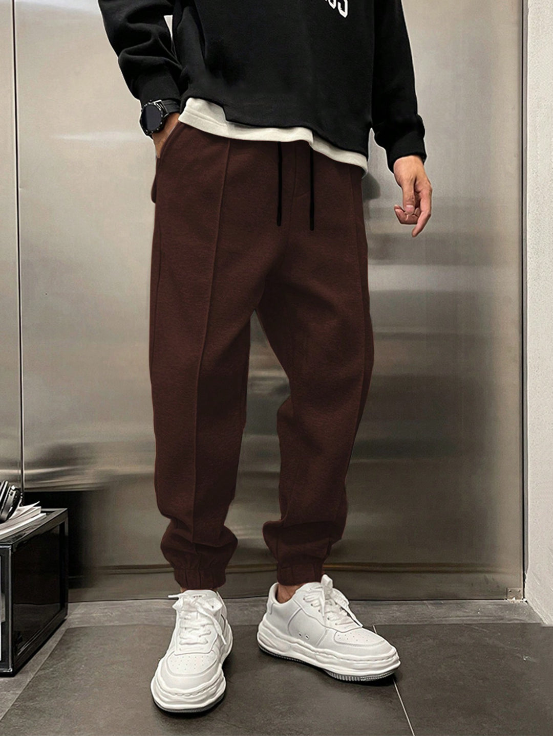 Pantaloni SHEIN, maro