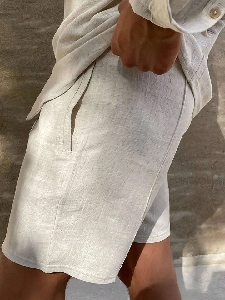 Pantaloni scurți SHEIN, bej