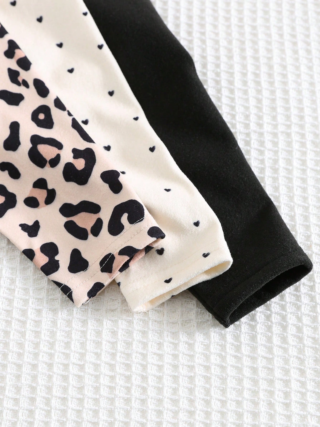 Pantaloni SHEIN, mix culori