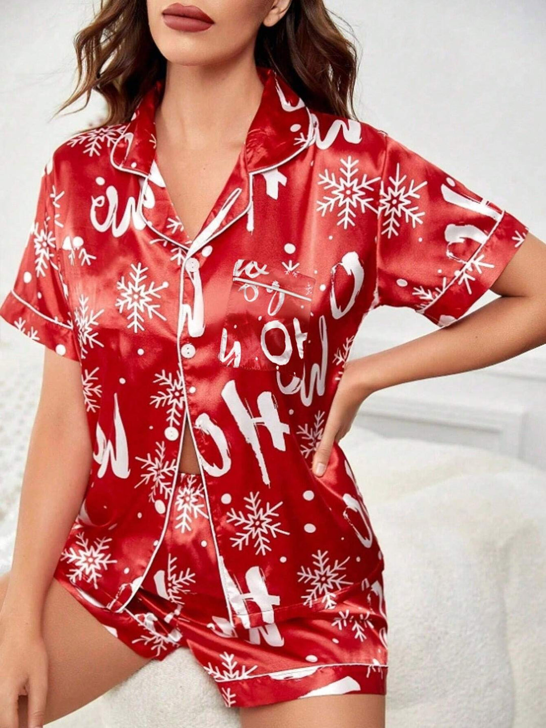 Compleu pijamale SHEIN, mix culori