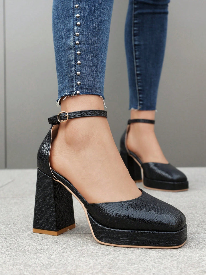 Pantofi cu toc SHEIN, negru