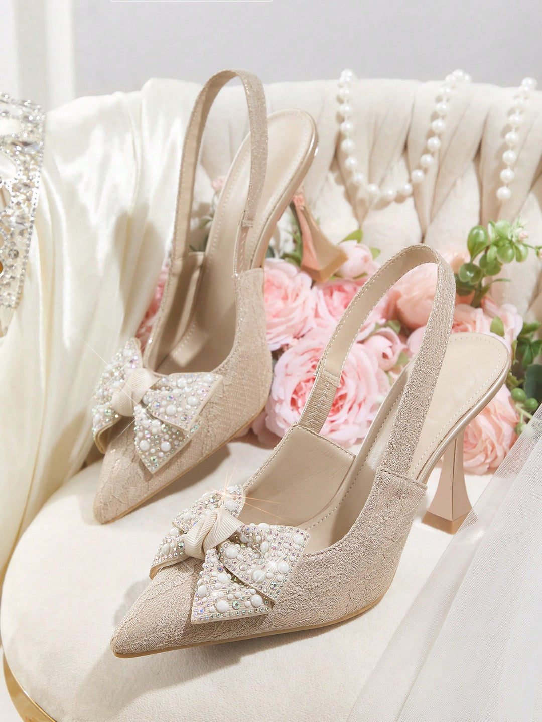 Pantofi SHEIN, bej
