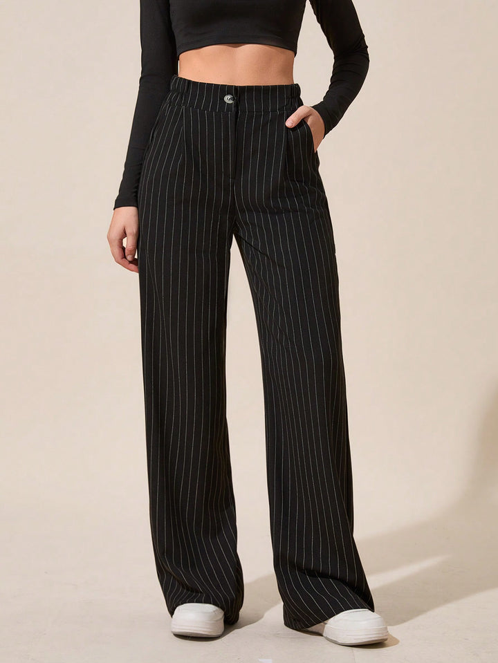 Pantaloni SHEIN, negru
