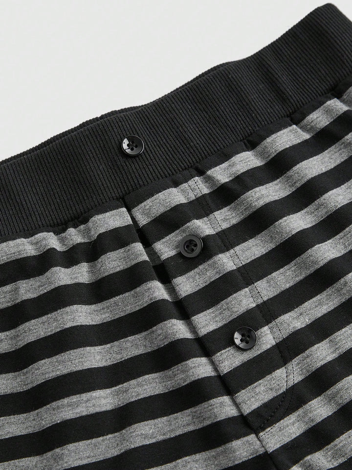 Pantaloni scurți SHEIN, negru