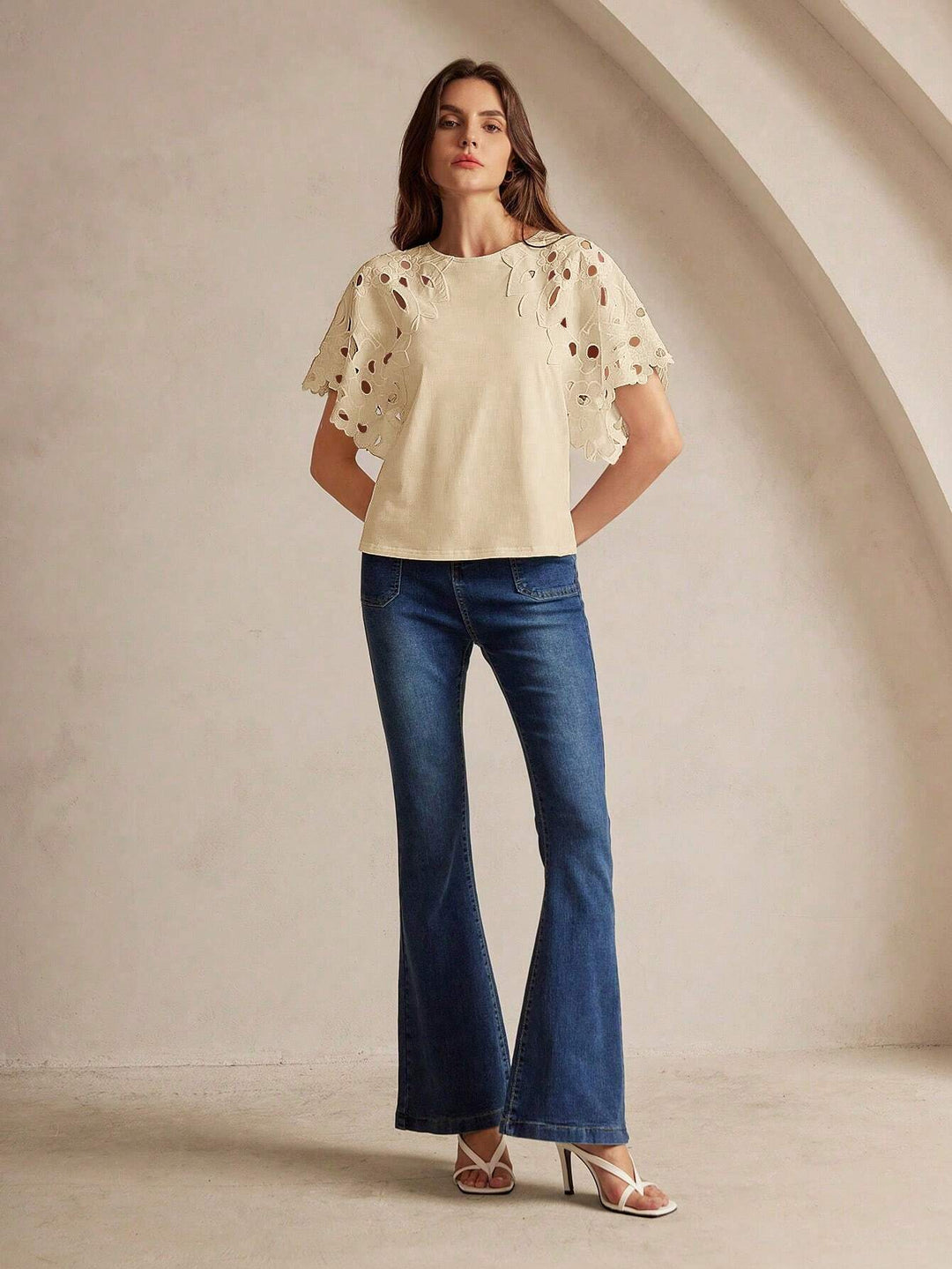 Tricou SHEIN, crem