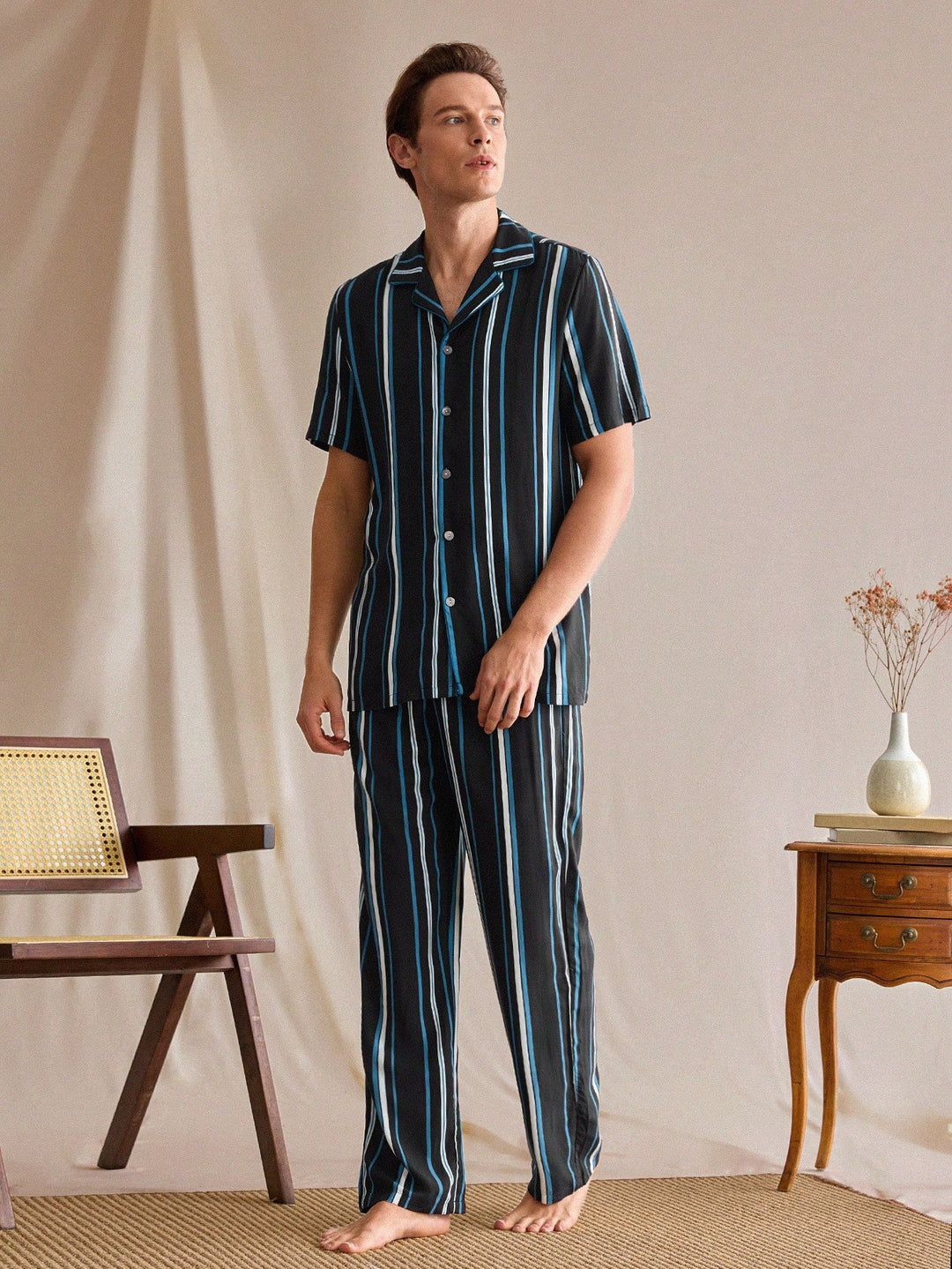 Compleu pijamale SHEIN, mix culori