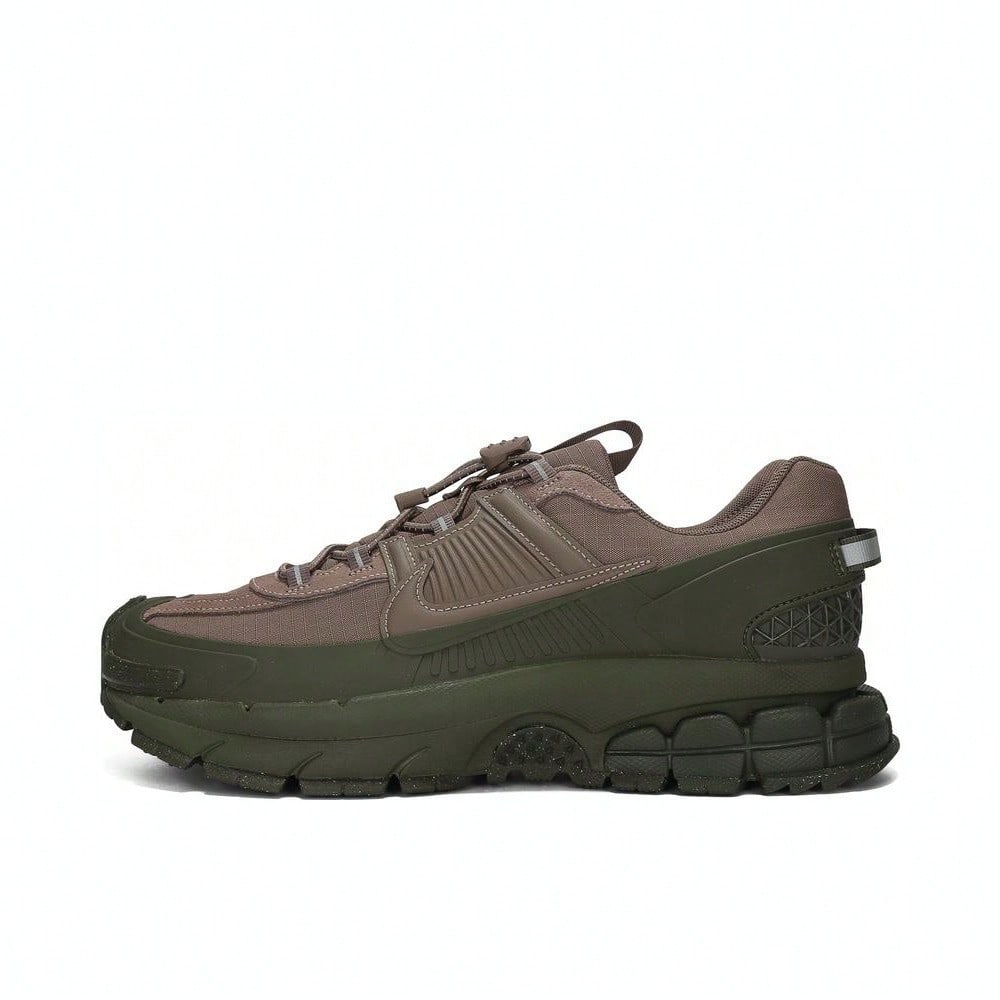 Pantofi sport SHEIN, maro