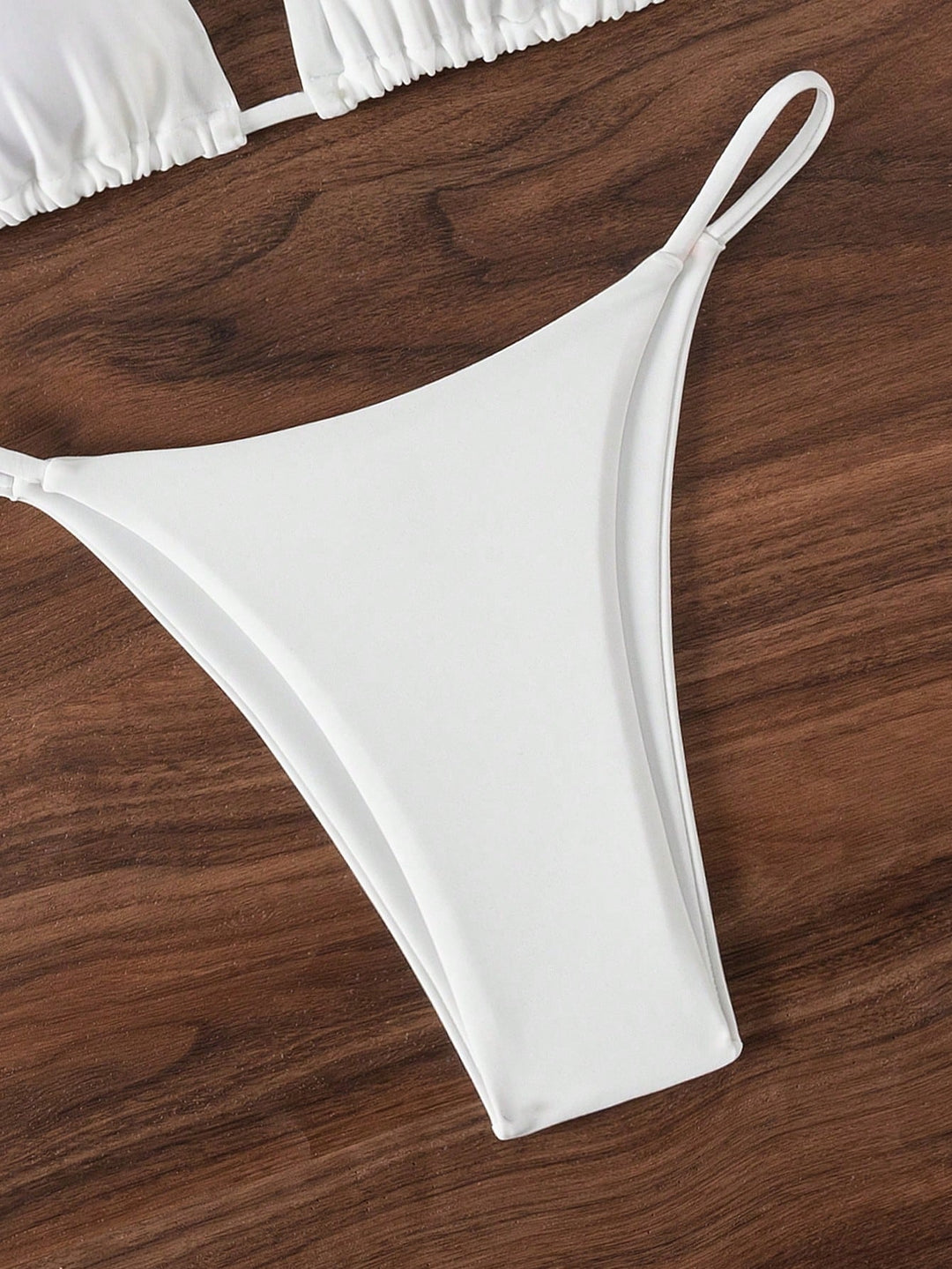 Set bikini SHEIN, alb
