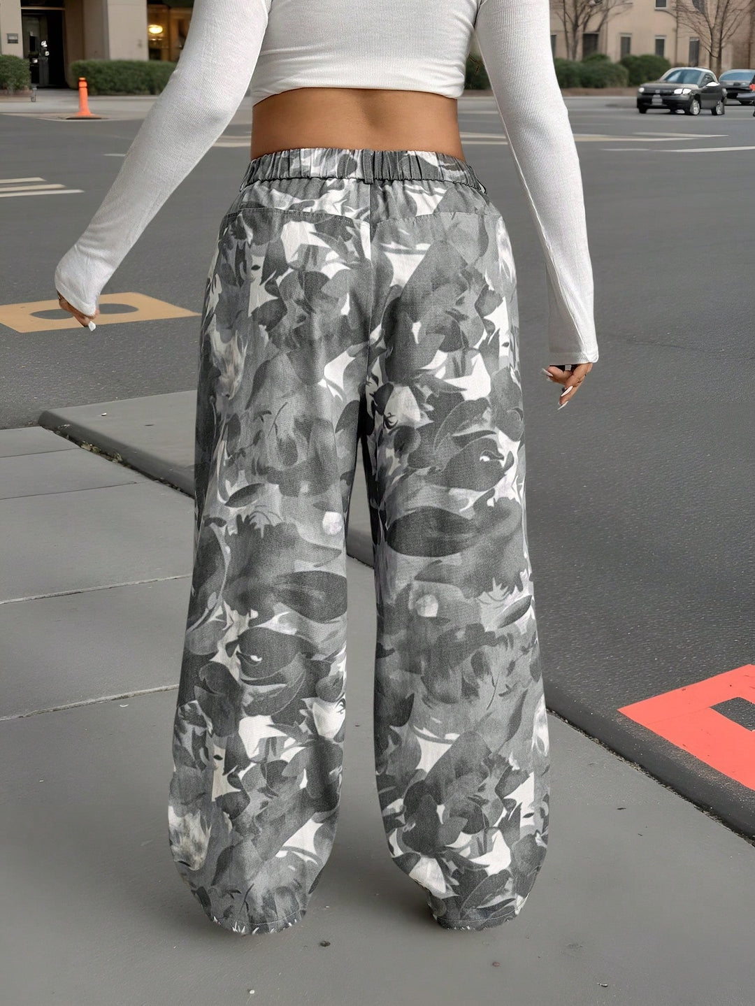 Pantaloni SHEIN, mix culori