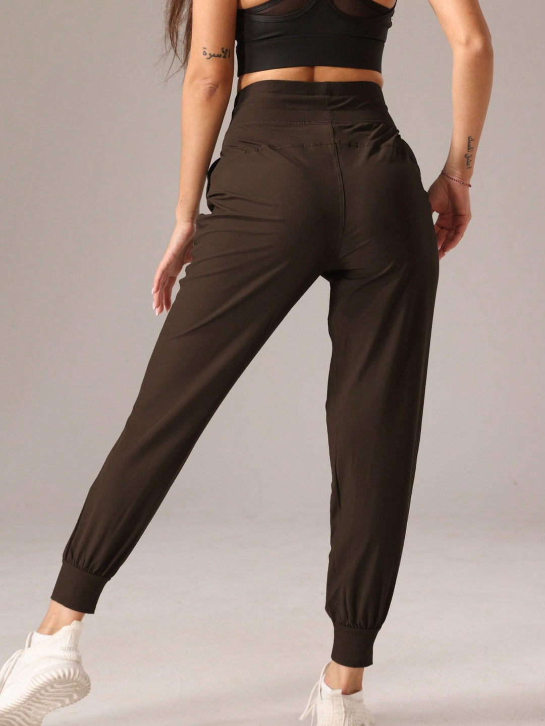 Pantaloni SHEIN, maro