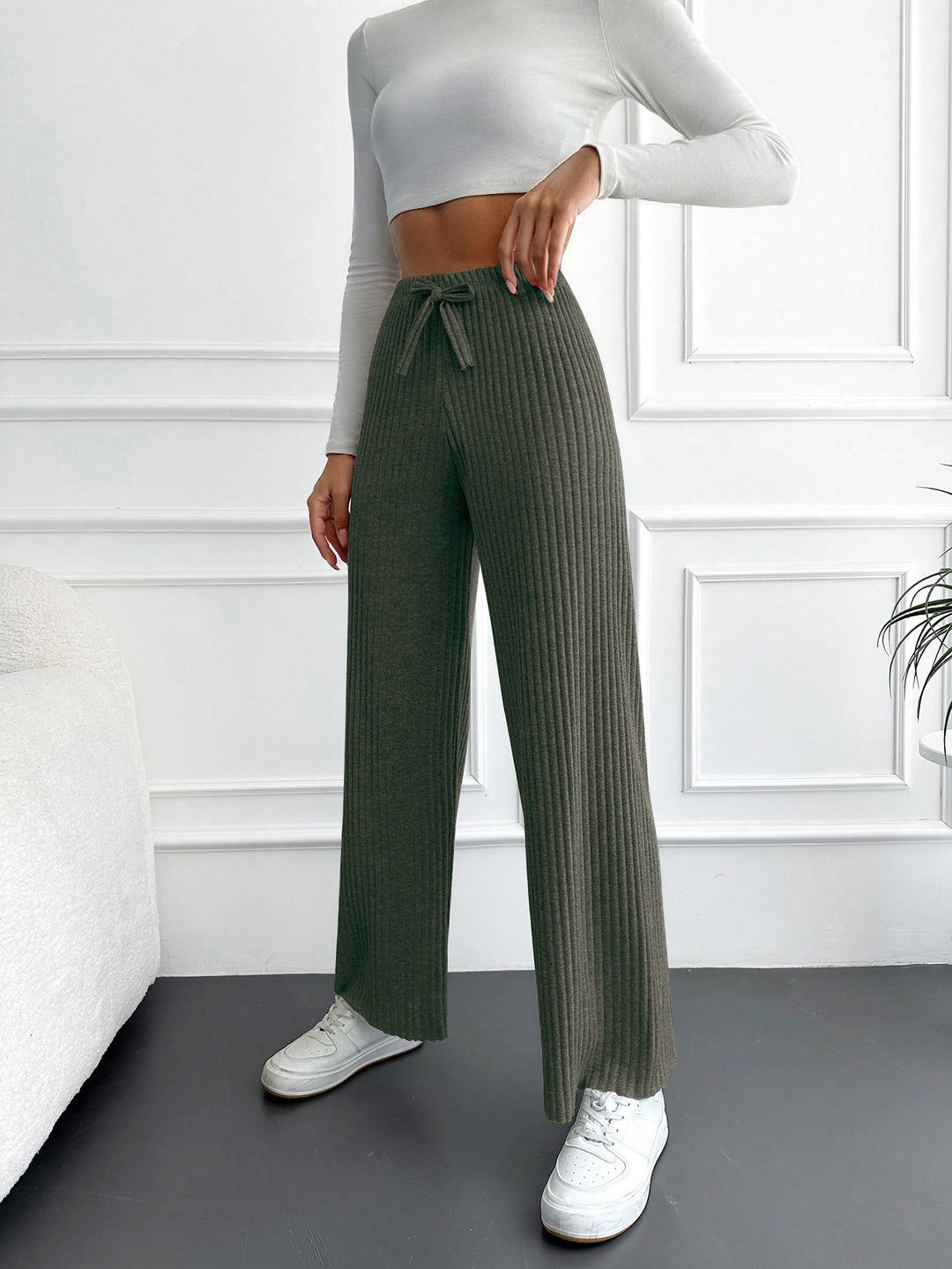 Pantaloni SHEIN, kaki