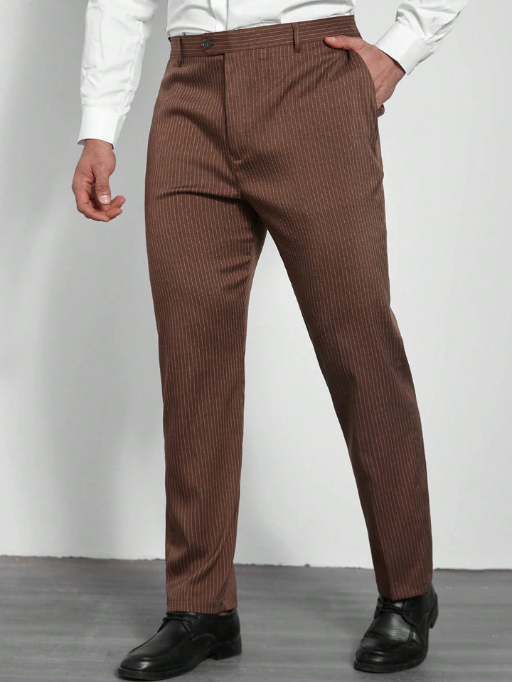 Pantaloni SHEIN, maro