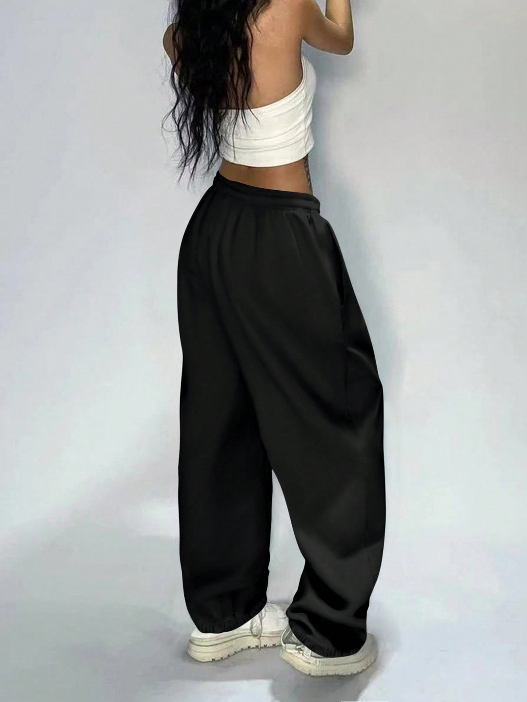 Pantaloni SHEIN, negru