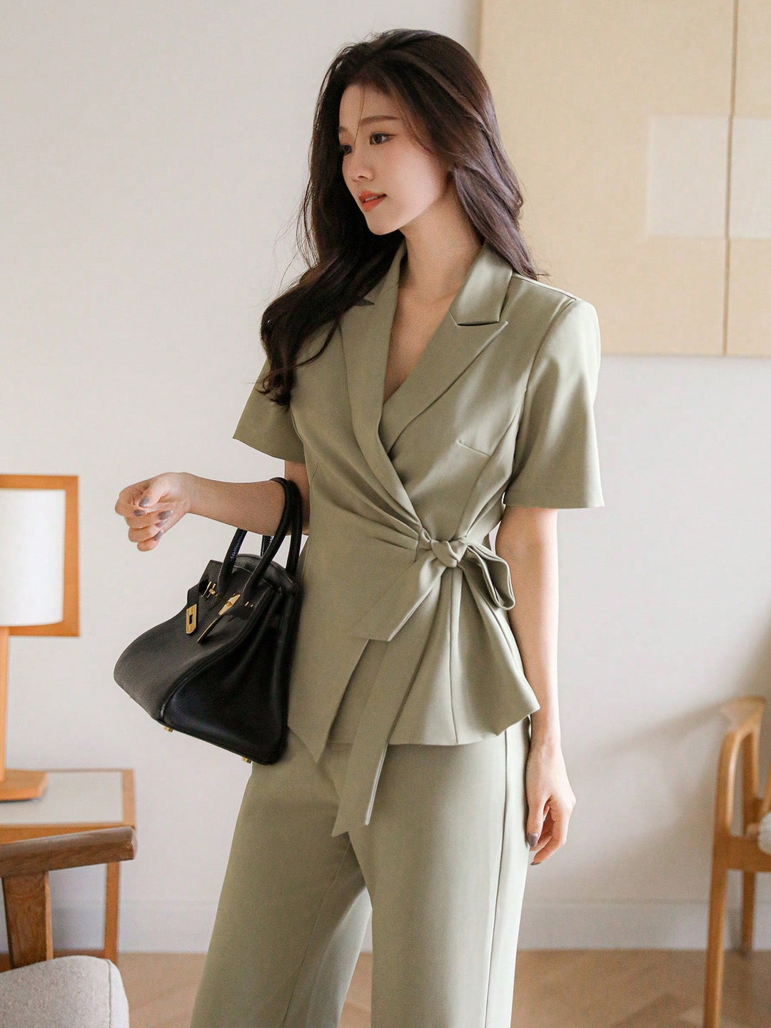 Costum SHEIN, verde