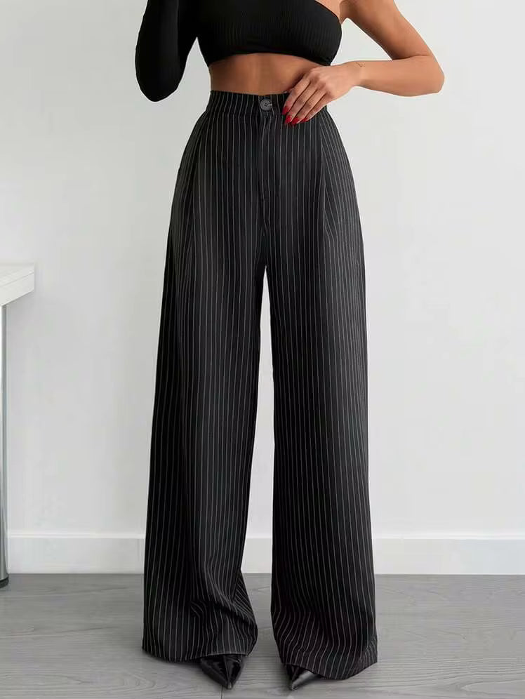 Pantaloni SHEIN, negru