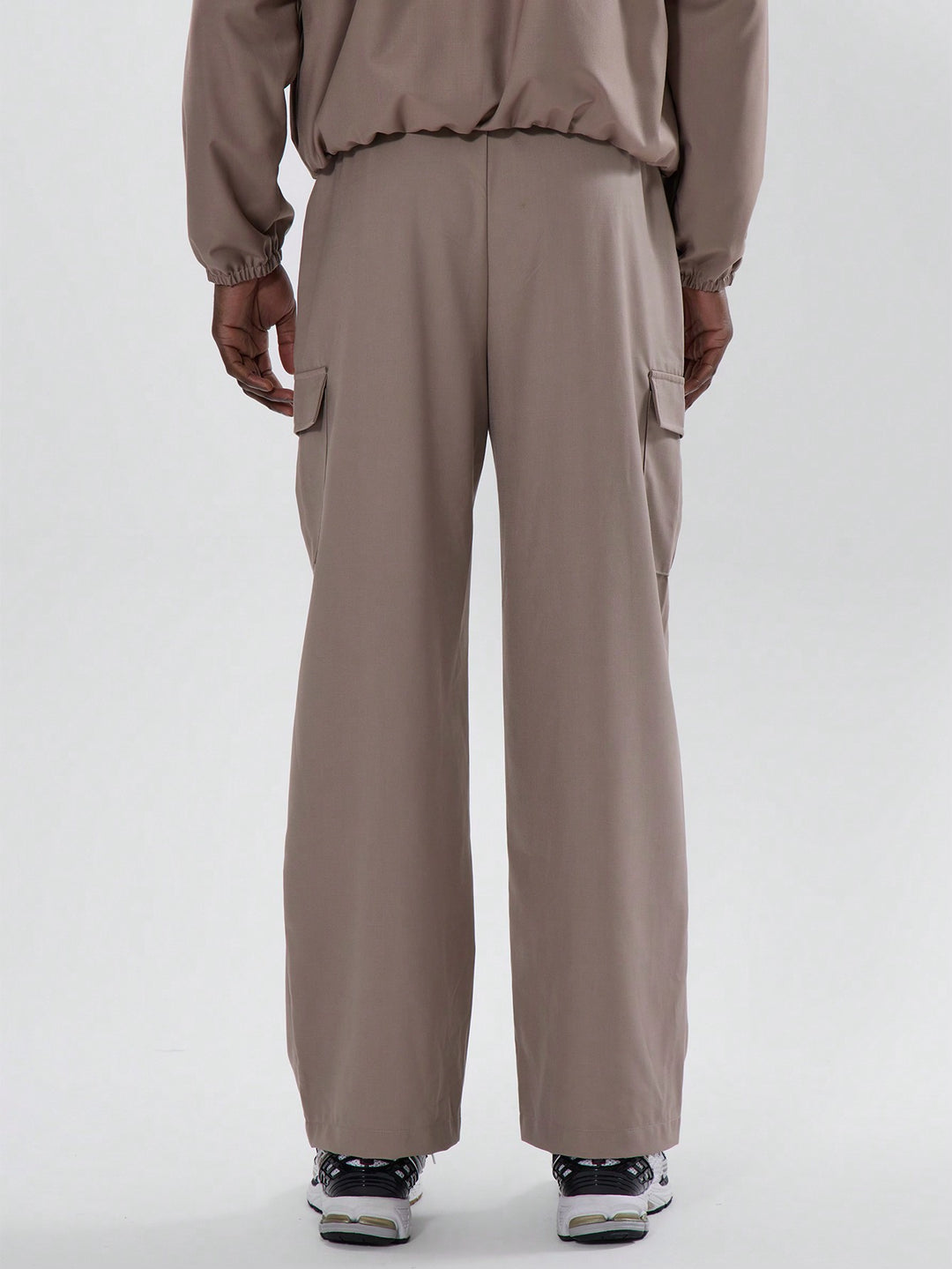 Pantalon SHEIN, maro