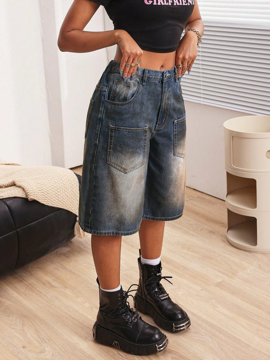 Pantaloni scurți SHEIN, negru
