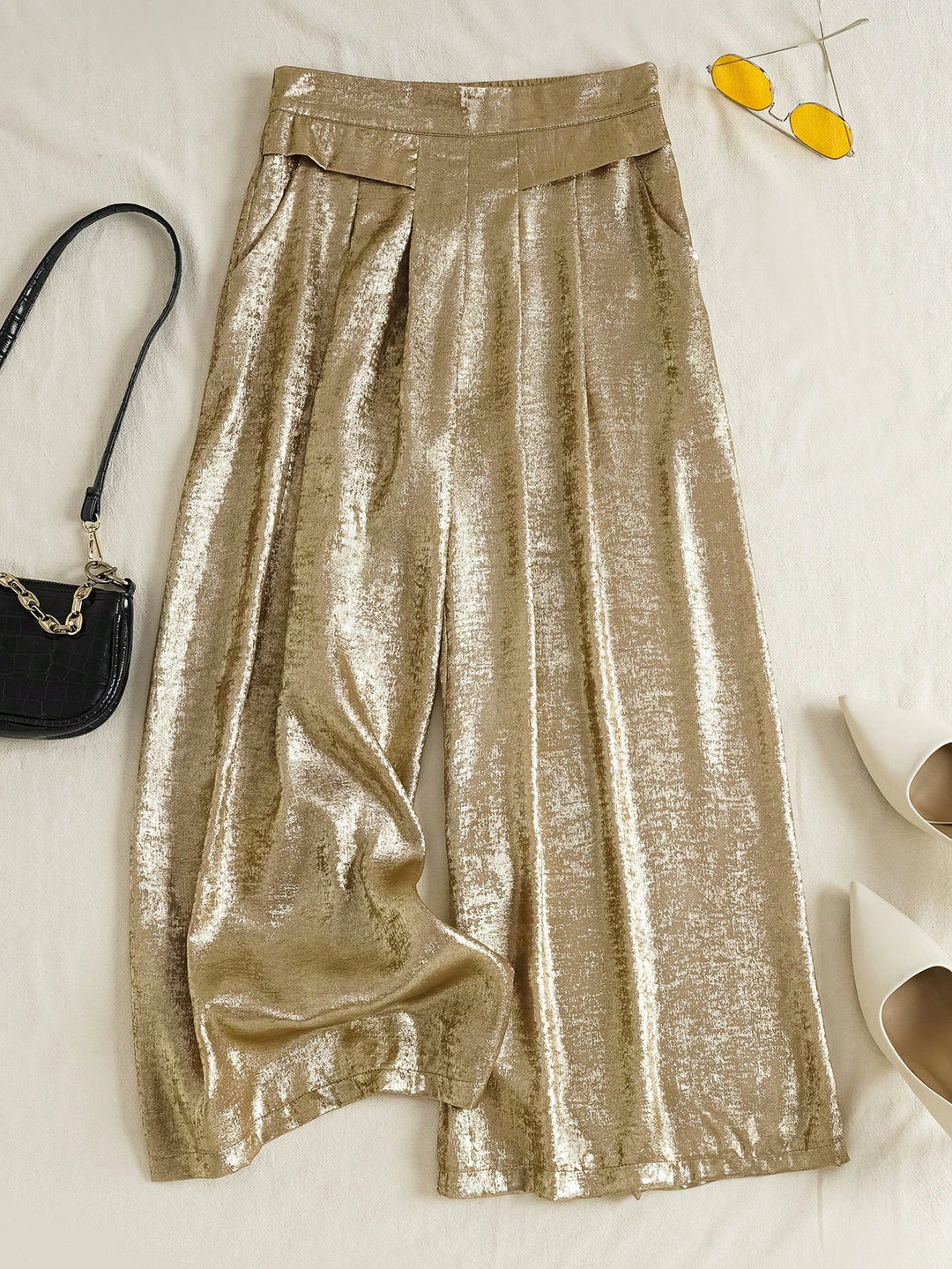 Pantaloni SHEIN, auriu