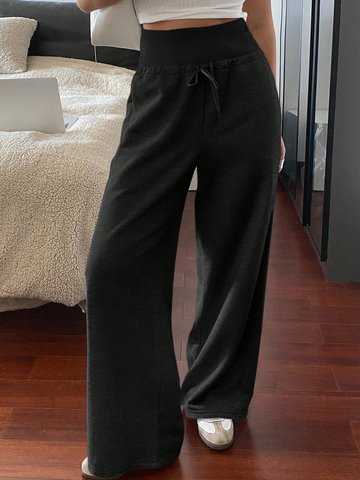 Pantaloni SHEIN, negru