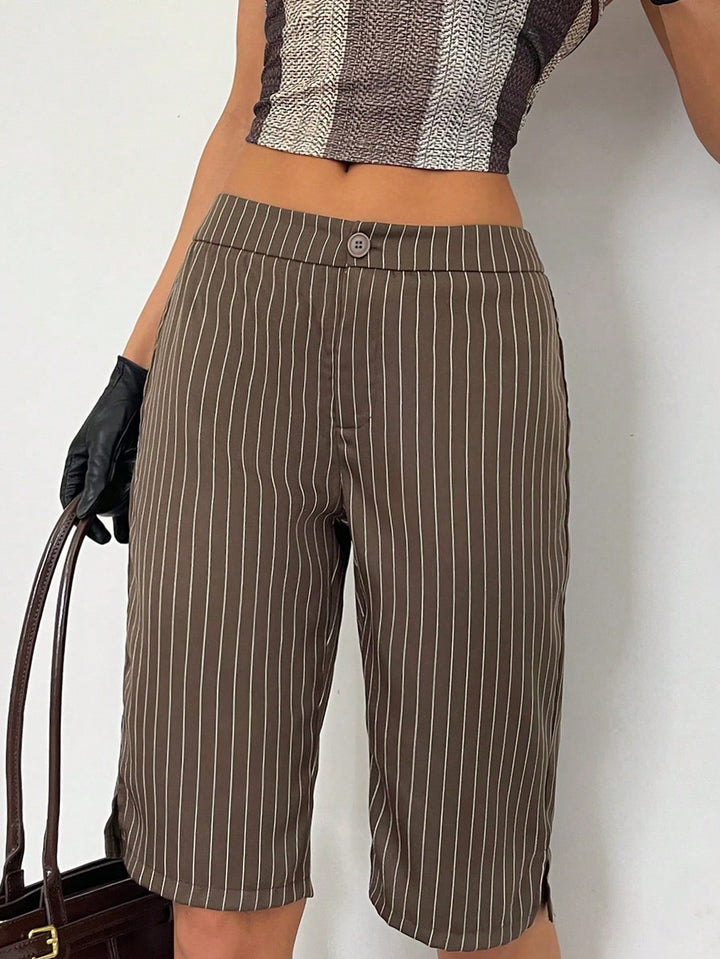 Pantaloni scurți SHEIN, maro