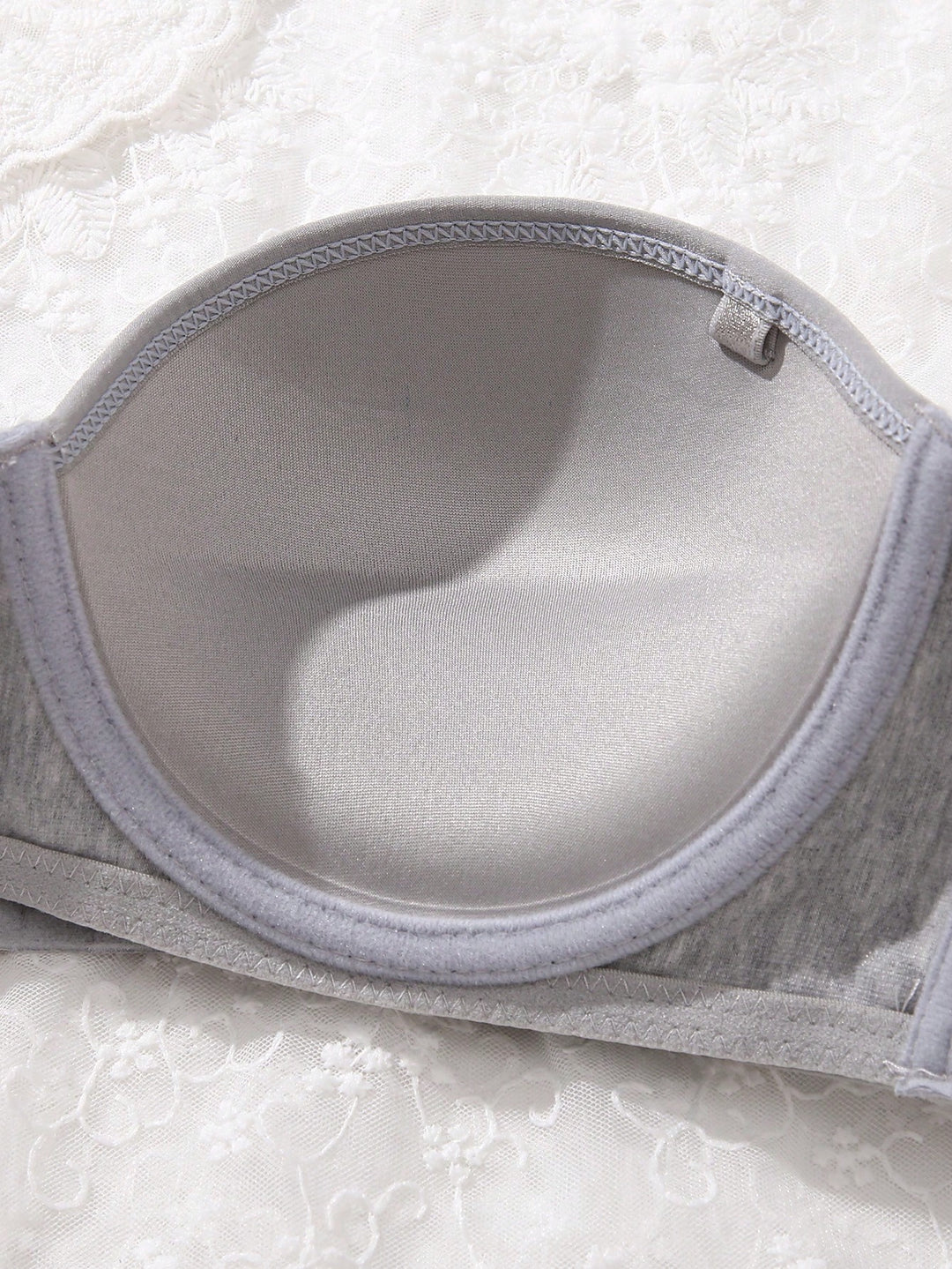 Set sutiene SHEIN, mix culori
