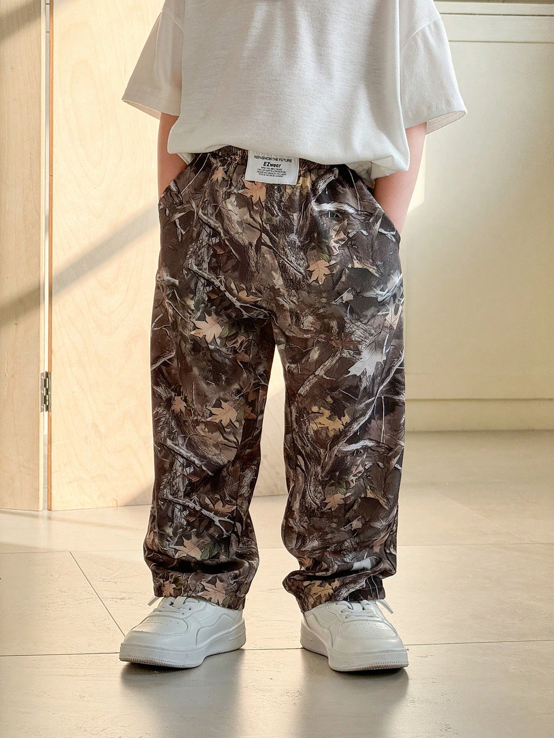 Pantaloni SHEIN, mix culori