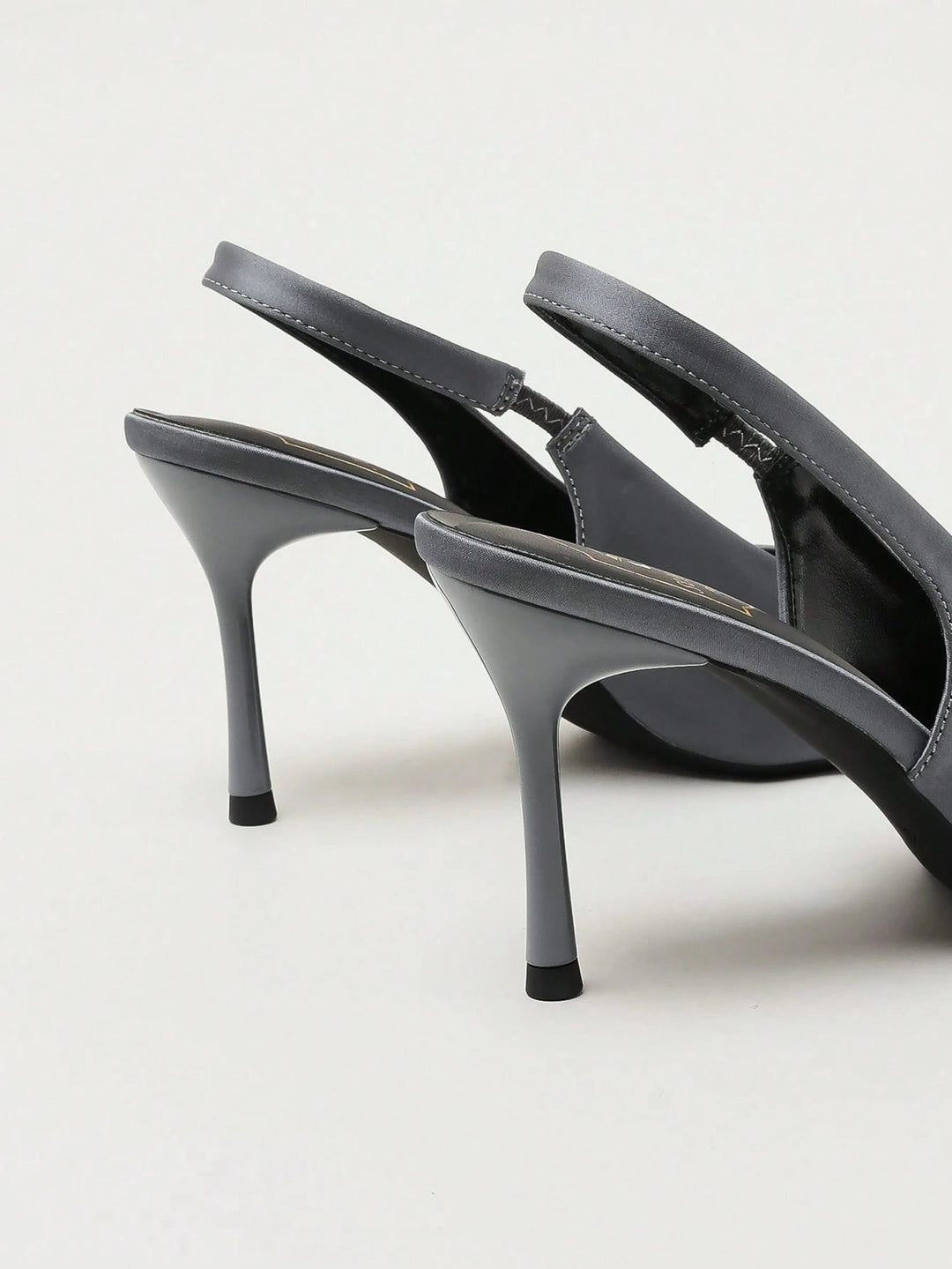 Pantofi cu toc SHEIN, gri