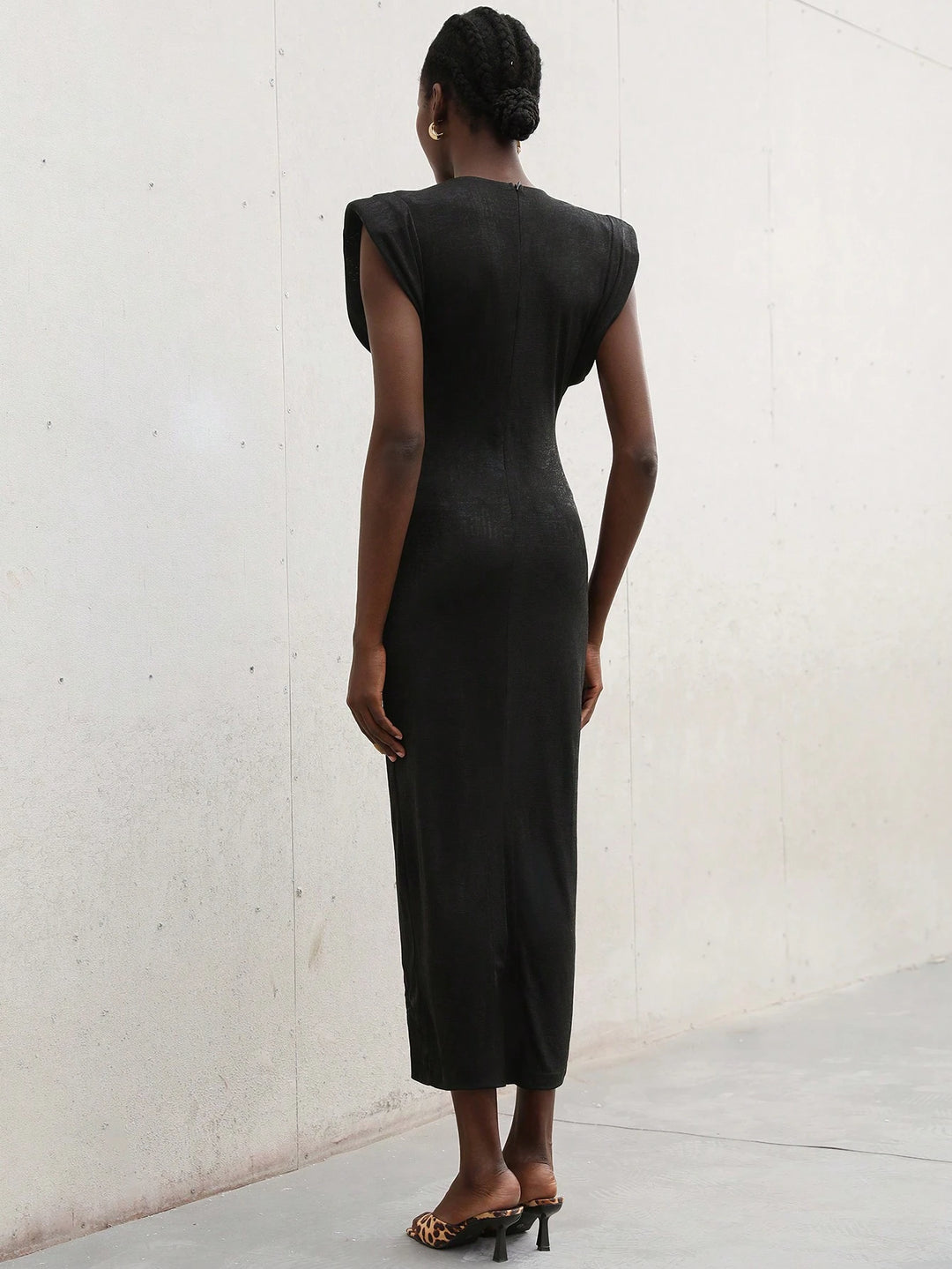 SHEIN fekete midiruha