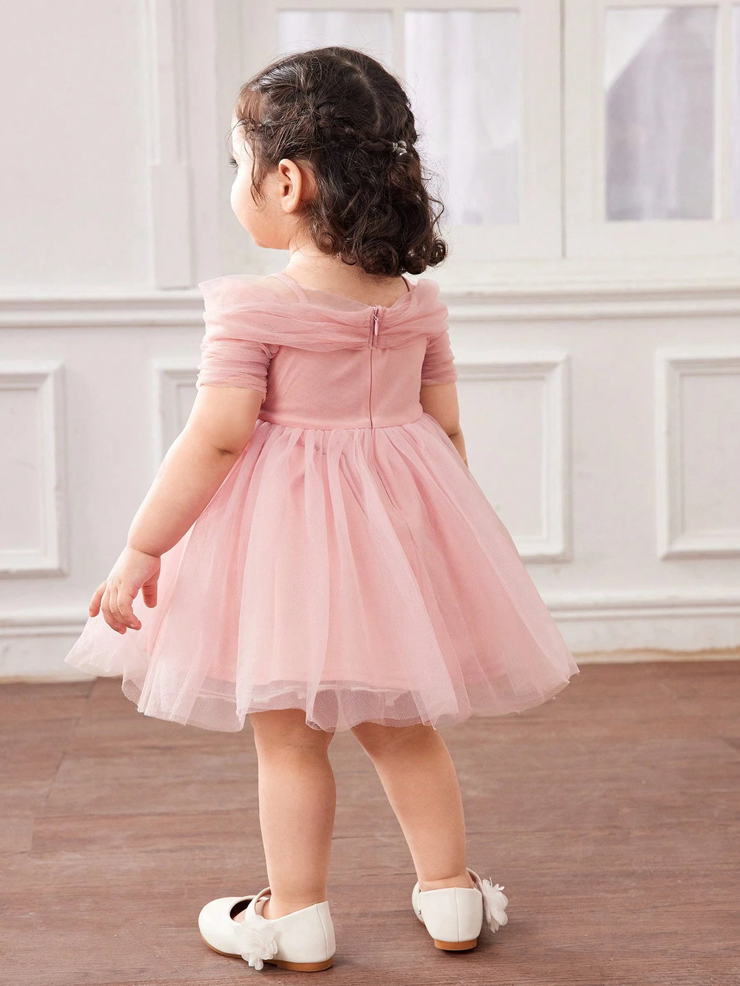 Rochie Shein, roz