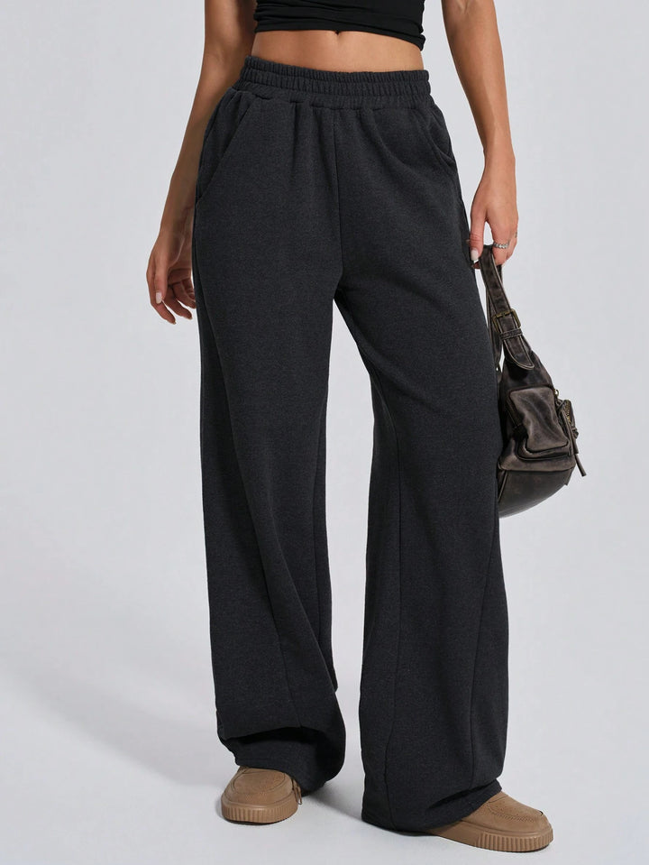 Pantaloni SHEIN, negru