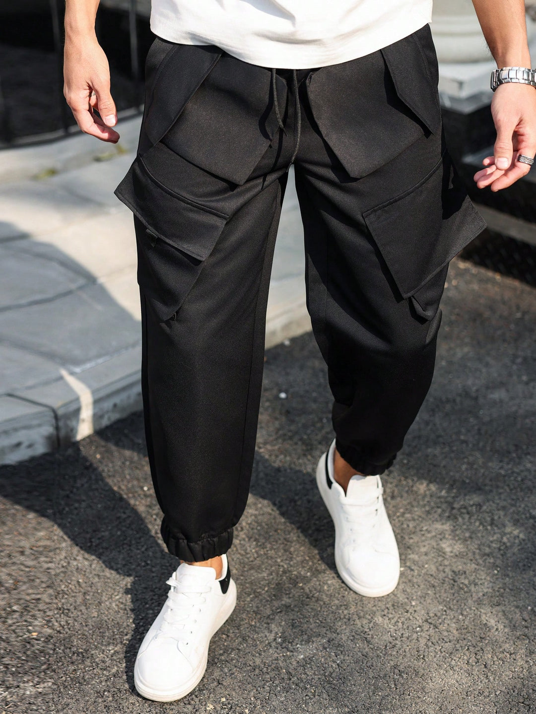 Pantaloni SHEIN, negru