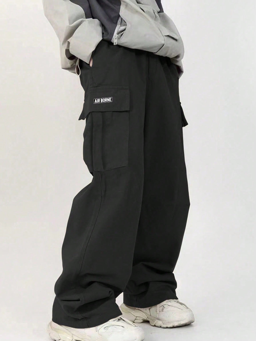 Pantaloni SHEIN, negru