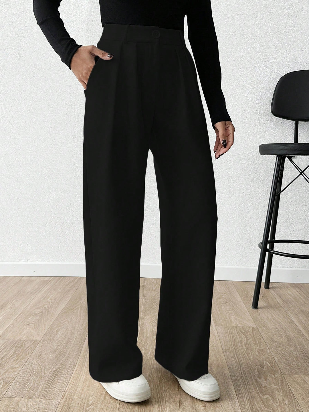 Pantaloni SHEIN, negru