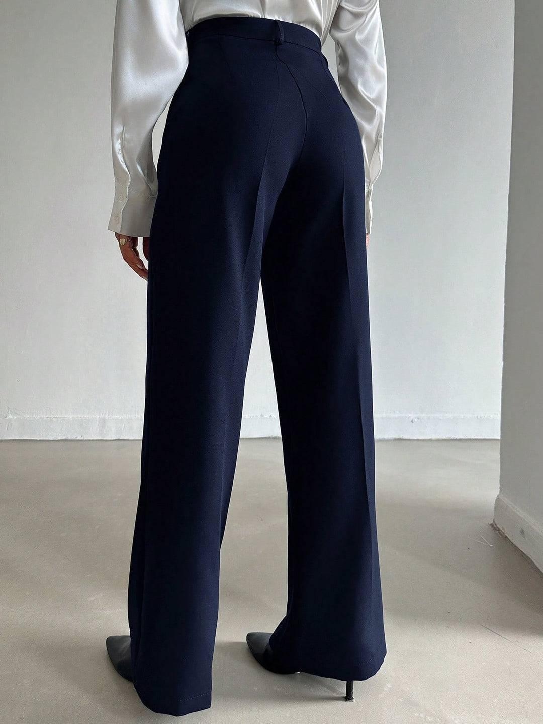 Pantaloni SHEIN, bleumarin