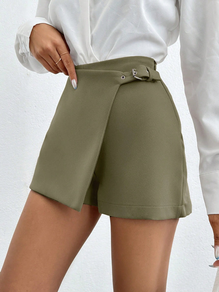 Pantaloni scurți SHEIN, kaki