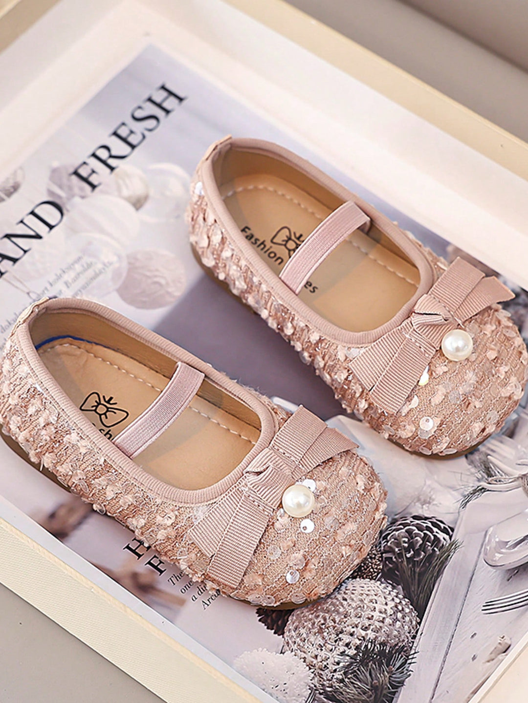 Pantofi SHEIN, roz