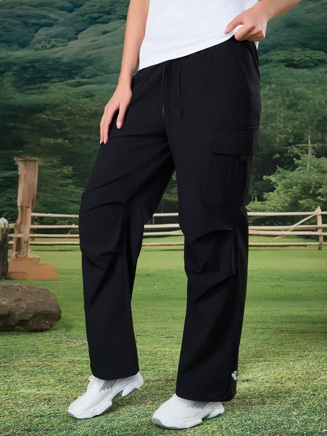 Pantaloni SHEIN, negru