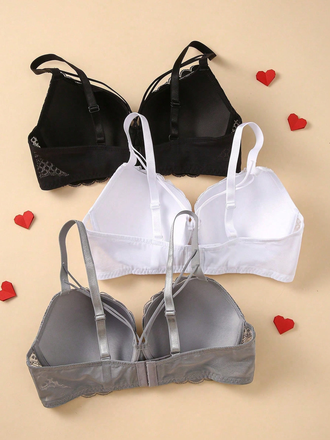 Set sutiene SHEIN, mix culori