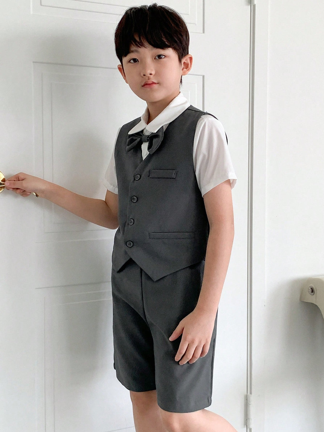 Costum SHEIN, gri