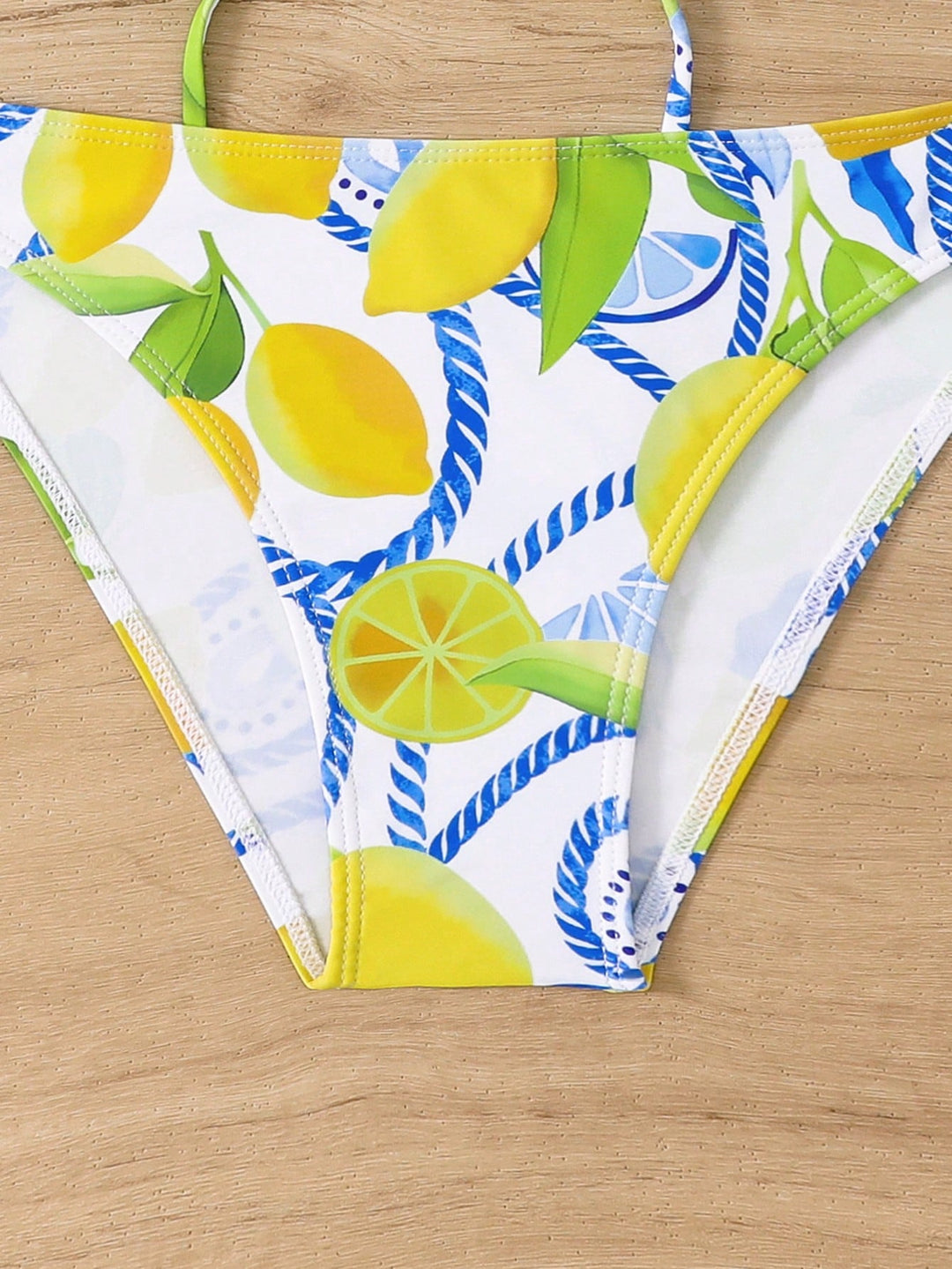Set bikini SHEIN, mix culori