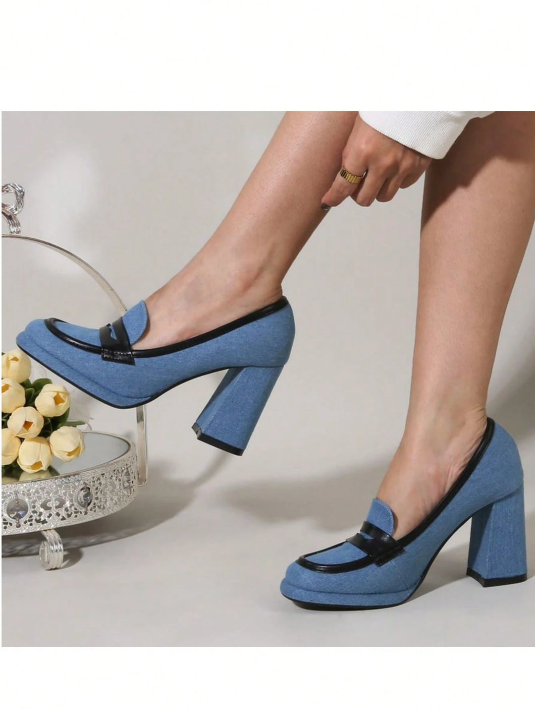 Pantofi cu toc SHEIN, albastru