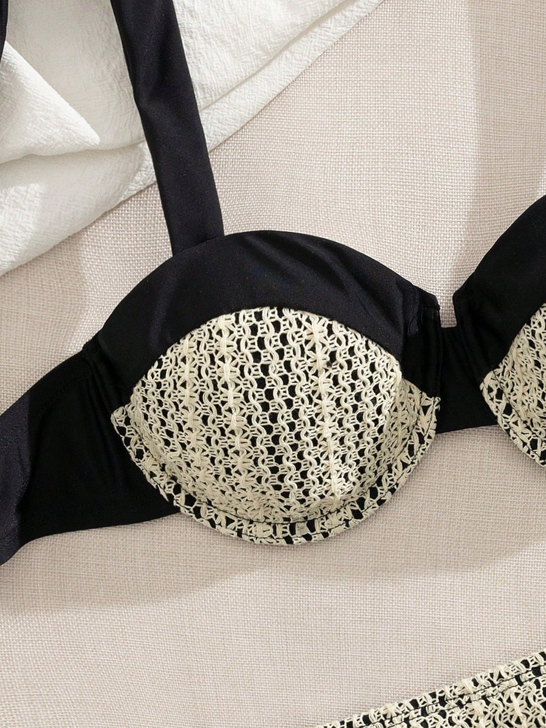 Set bikini SHEIN, mix culori
