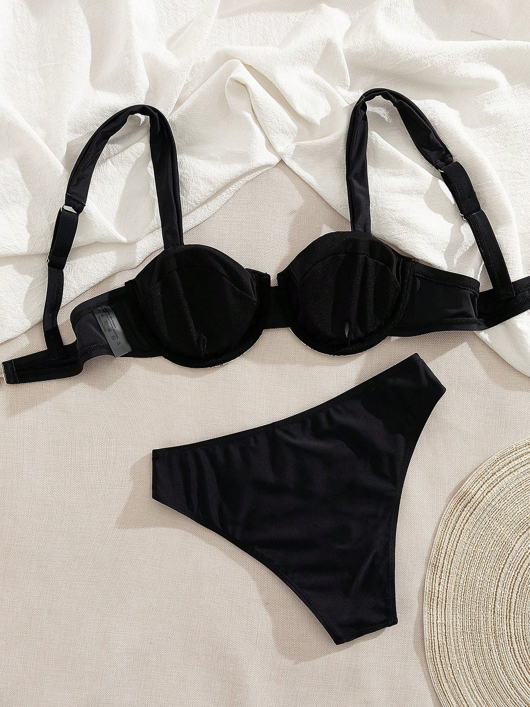 Set bikini SHEIN, mix culori