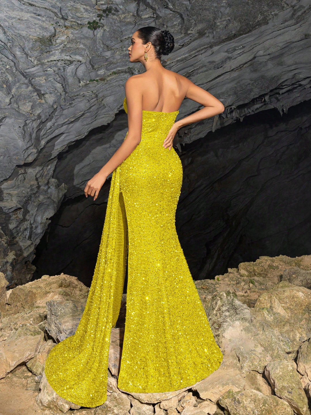 Rochie SHEIN, galben