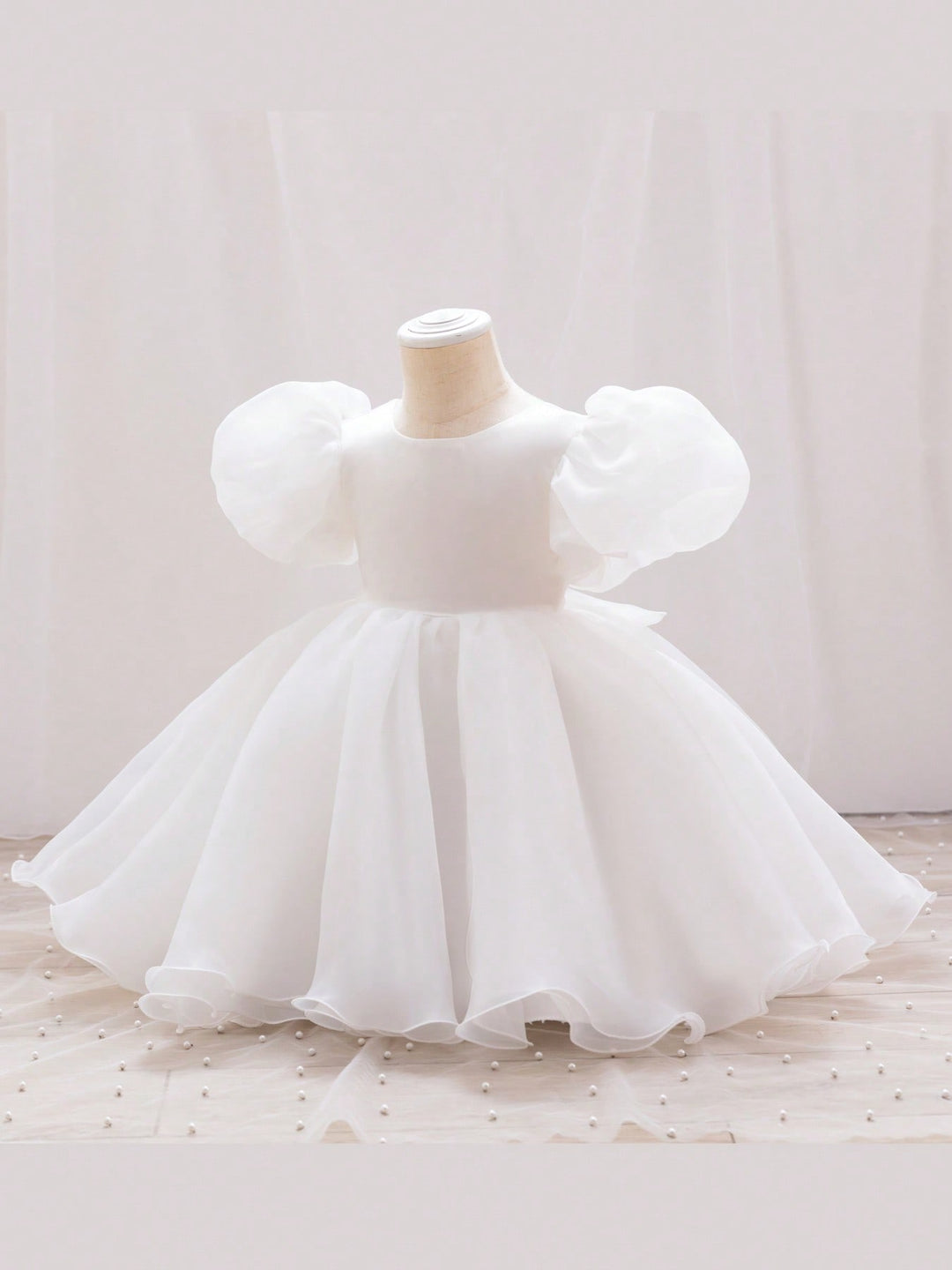 Rochie SHEIN, alb